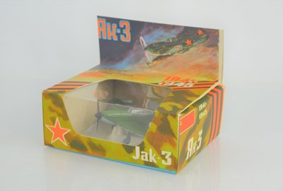 Lot 476 - A vintage diecast model of a YAK-3 WWII plane,...