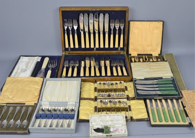 Lot 376 - A quantity of boxed silver plated cutlery and...
