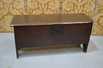Lot 637 - A 17th century oak boarded coffer with single...