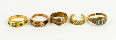 Lot 82 - A 15ct rose gold ring, 3.5g, a 9ct rose gold...