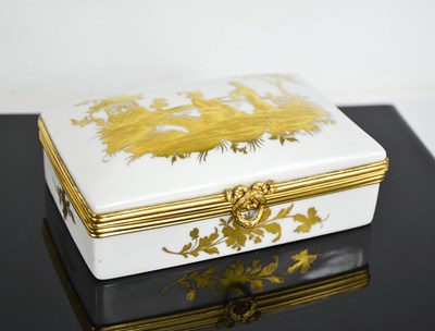 Lot 121 - A 19th century Limoges porcelain box,...