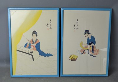 Lot 551 - A pair of framed and glazed Japanese Geisha...