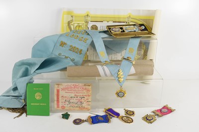 Lot 54 - A selection of Masonic Memorabilia to include...