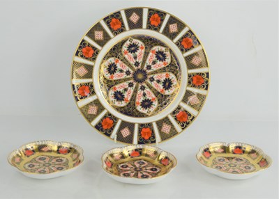 Lot 98 - A group of Royal Crown Derby Imari pattern...