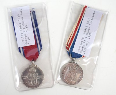Lot 5 - A King George V & Queen Mary 1935 Jubilee...