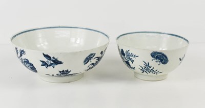 Lot 238 - A Worcester First Period porcelain bowl...