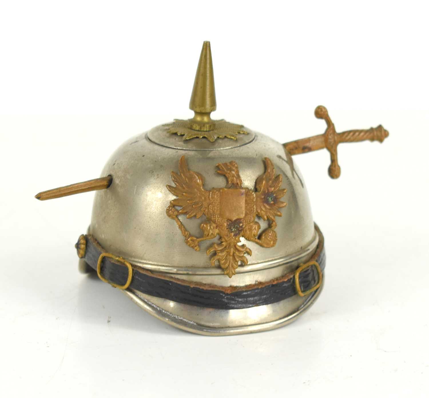 Lot 27 - WW1 Trench Art: An inkwell made in the form of...
