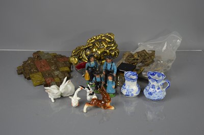 Lot 372 - A group of collectibles to include four cast...