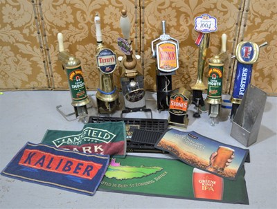 Lot 396 - A quantity of breweriana to include various...