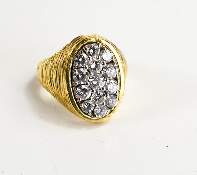 Lot 24 - An 18ct gold and diamond Katchinsky...