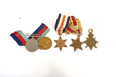Lot 35 - Two WWI medals comprising a 1914-15 Star...