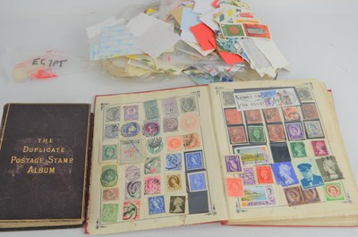 Lot 431 - A quantity of British and worldwide stamps,...