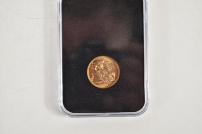 Lot 27 - A Queen Elizabeth II 22ct gold sovereign,...