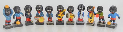 Lot 271 - A group of Robertson figures, Jazz musicians...