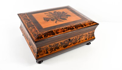 Lot 25 - A Georgian early 19th century rosewood...