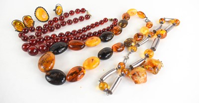 Lot 55 - A group of jewellery, including cherry...