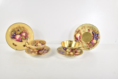 Lot 21 - A group of Aynsley handpainted cups, plates...