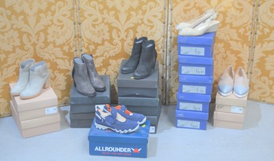 Lot 346 - Fifteen pairs of brand new ladies shoes,...