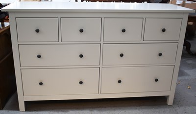 Lot 548 - A modern chest of drawers four short over four...