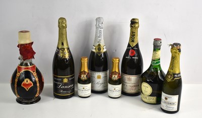 Lot 64 - A group of alcohol to include Pol Roger & Co...