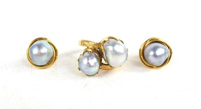 Lot 196 - A pair of 14ct gold and grey pearl stud...