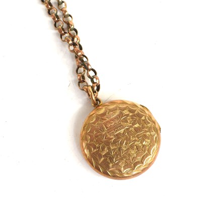 Lot 192 - A 9ct gold chain link necklace and locket...