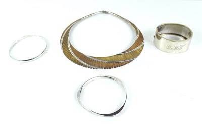 Lot 71 - A silver vintage necklace composed of...