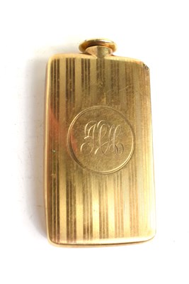 Lot 314 - A 9ct gold vesta / flint striker case,...
