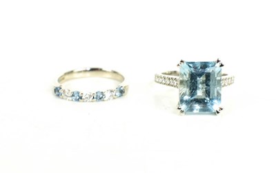 Lot 9 - A Fenton aquamarine, platinum and diamond ring,...