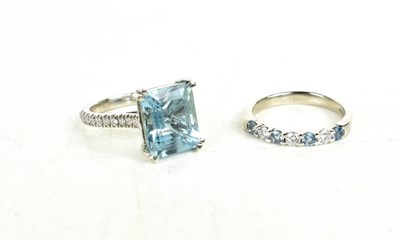 Lot 9 - A Fenton aquamarine, platinum and diamond ring,...