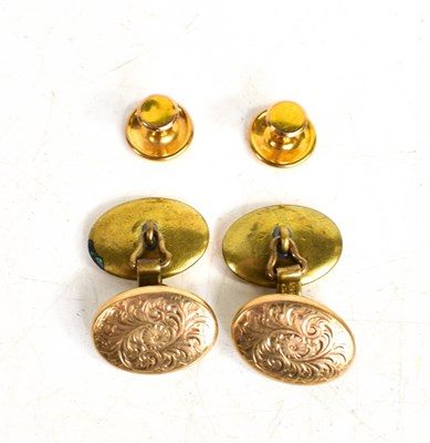 Lot 152 - A pair of 9ct gold collar studs, 1.1g, and a...