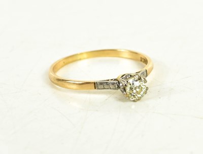 Lot 86 - An 18ct gold and diamond solitaire ring,...