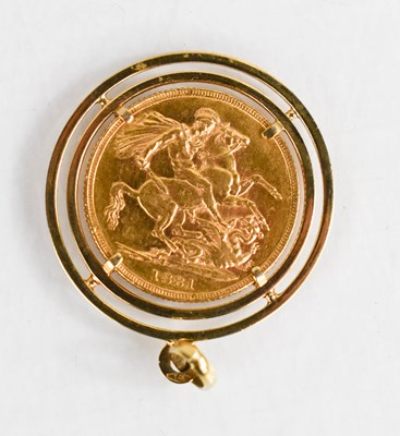 Lot 20A - A gold full sovereign with mount and loop,...