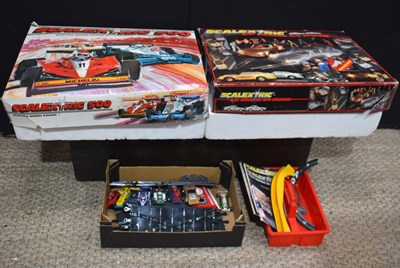 Lot 14 - A vintage Scalextric 500 and Scalextric Le...