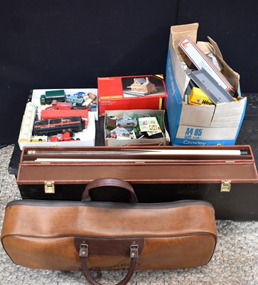 Lot 8 - A group of Lesney, Husky and Matchbox diecast...