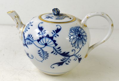 Lot 39 - A Meissen 19th century tea pot, blue and white...