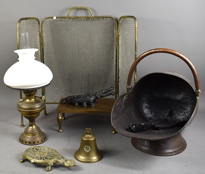 Lot 312 - A group of metalware to include Georgian brass...