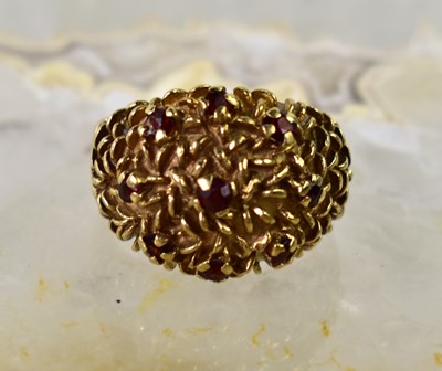 Lot 22 - A 9ct gold and garnet cocktail cluster ring,...
