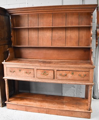 Lot 392 - An 18th century oak dresser and rack, the rack...