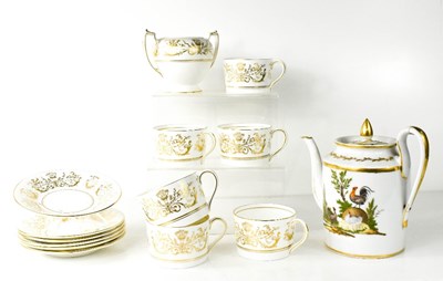 Lot 64 - A Paris porcelain Empire coffee pot, 1st half...