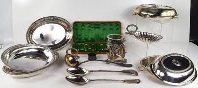 Lot 131 - A selection of silver plateware, to include...