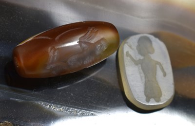 Lot 1 - Antiquities: An ancient carved intaglio stone...