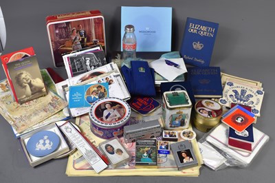 Lot 392 - A large group of Royal Memorabilia to include...