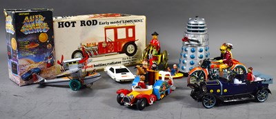 Lot 314 - A group of vintage toys to include Alps Toys...