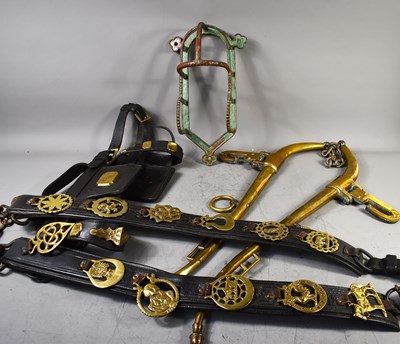 Lot 520 - A Victorian brass and leather horse bridle,...