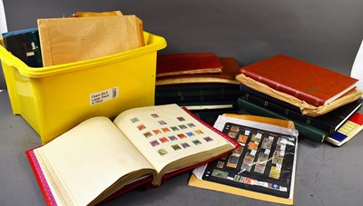 Lot 402 - A large collection of early 20th century GB...