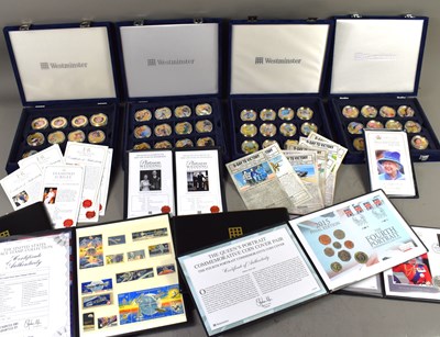 Lot 30 - A group of coins and presentation packs to...