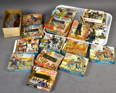 Lot 311 - A group of Airfix HO/OO Gauge plastic soldiers,...