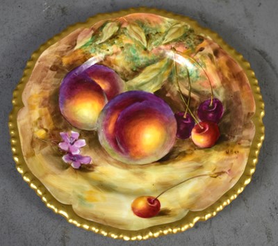 Lot 192 - A small Royal Worcester plate, hand painted...