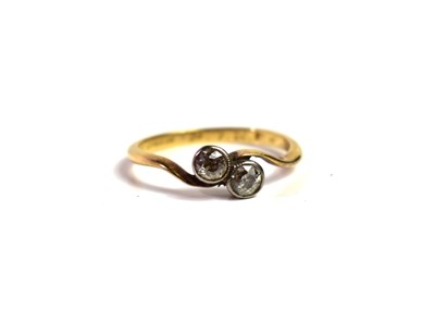 Lot 88 - An 18ct gold Toi et Moi diamond ring, size N/M,...